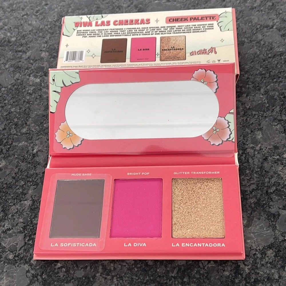 Alamar Viva Las Cheeks Cheek Palette Dark/Rich base, blush & glitter transformer